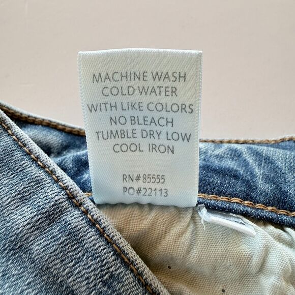 NWT Pistola Arielle Skinny Scissor Cut Hem Jeans in No Pressure Light Wash Sz 28 - Picture 10 of 13